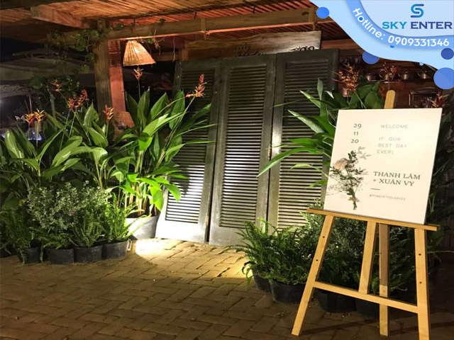 TỔ CHỨC SỰ KIỆN ĐÊM NHẠC ACOUSTIC TRONG LỄ CƯỚI