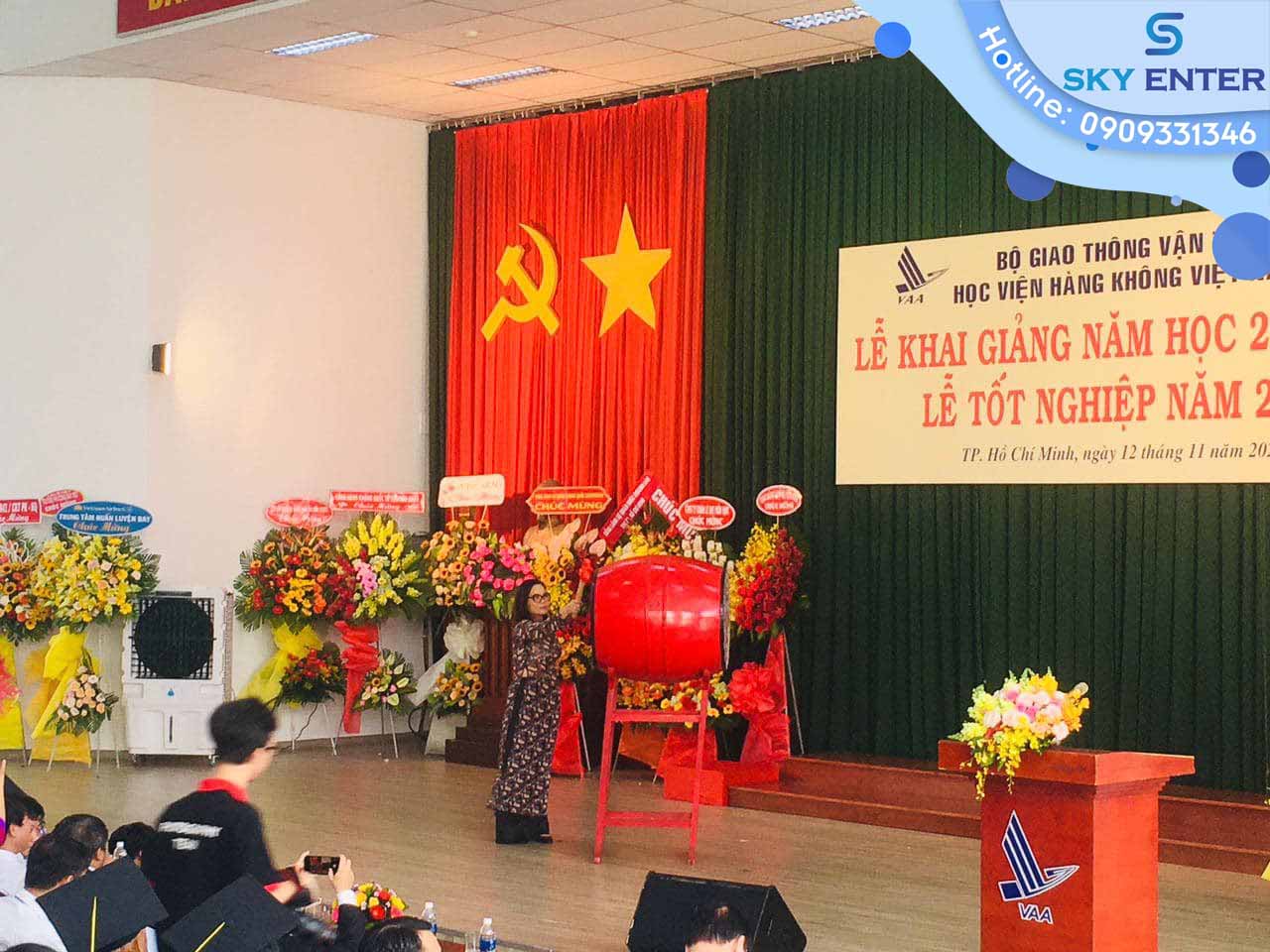 to-chuc-su-kien, cung-cap-thiet-bi, cho-thue-thiet-bi