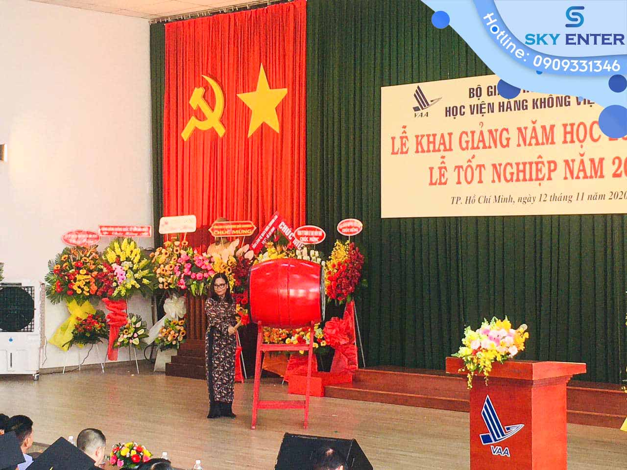 to-chuc-su-kien, cung-cap-thiet-bi, cho-thue-thiet-bi