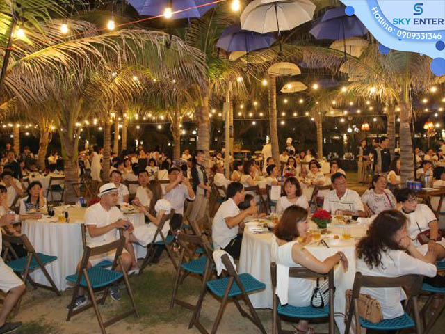 CÁC NHÀ HÀNG TỔ CHỨC GALA DINNER NGOÀI TRỜI TẠI TP HCM