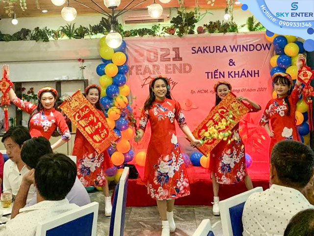 TỔ CHỨC SỰ KIỆN TẤT NIÊN CÔNG TY SAKURA WINDOW