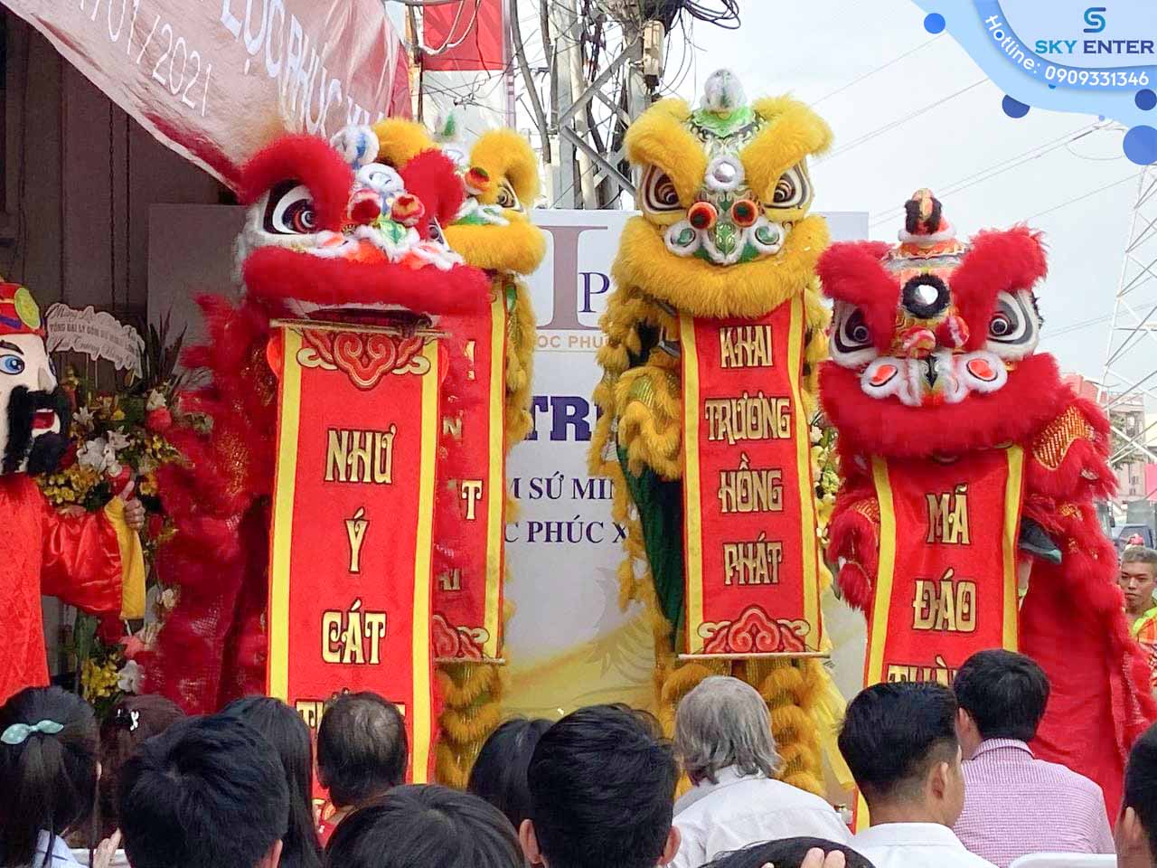 to-chuc-su-kien, to-chuc-su-kien-khai-truong, cung-cap-thiet-bi-su-kien, cung-cap-pg, cung-cap-doan-lan-su-rong, to-chuc-su-kien-tphcm, khai-truong-cong-ty-loc-phuc-xuan
