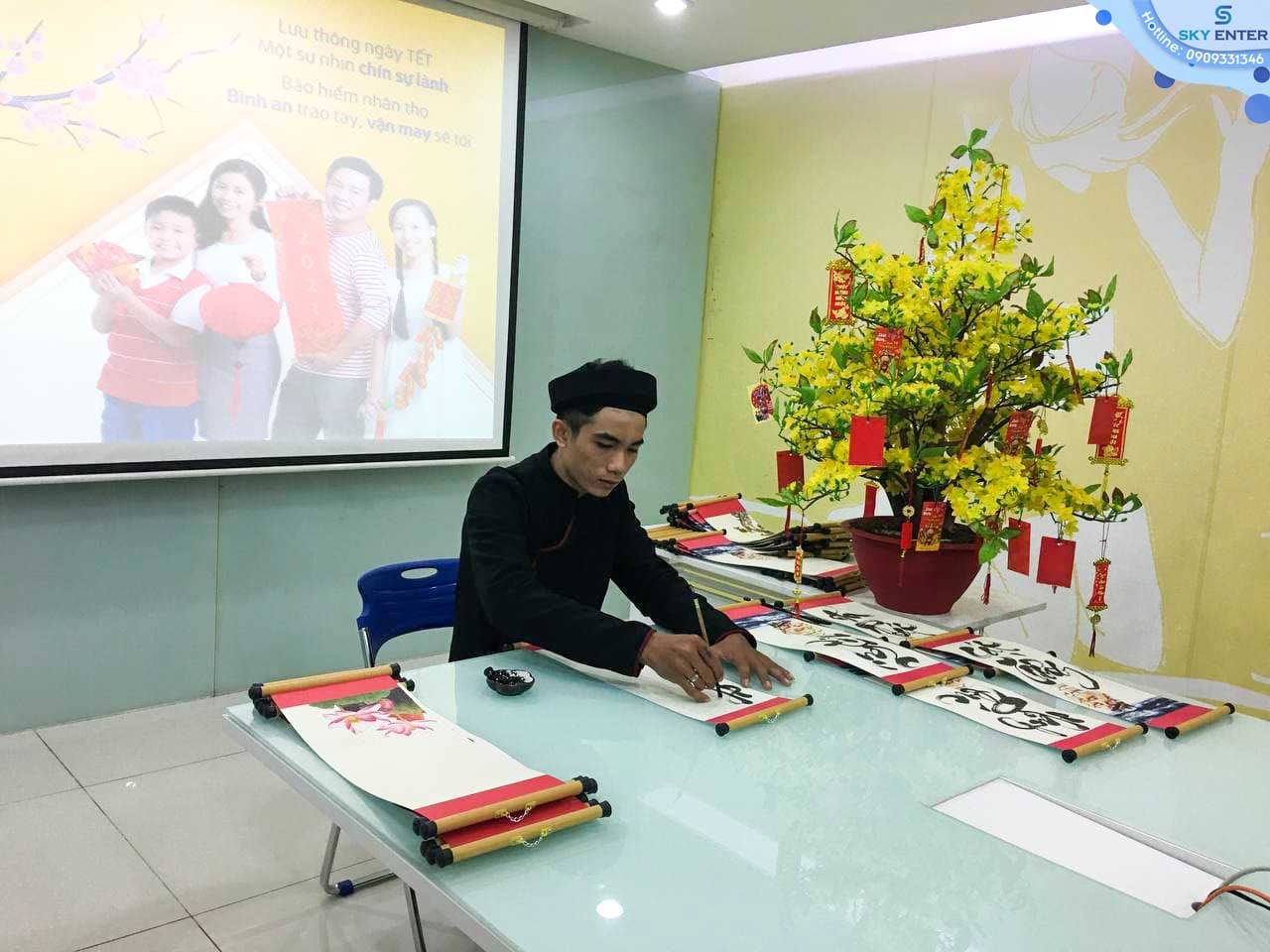 to-chuc-su-kien, to-chuc-su-kien-cuoi-nam, to-chuc-su-kien-tat-nien, cung-cap-lan-su-rong, cung-cap-mc-su-kien, cung-cap-ca-si, cung-ca-nhom-nhay, cung-cap-ong-do