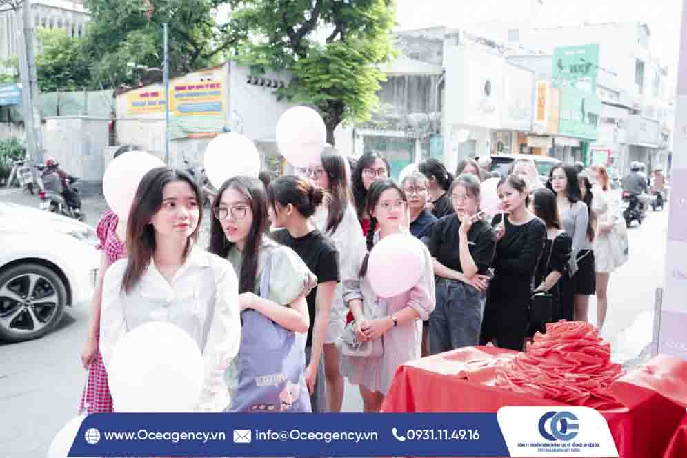 To-chuc-su-kien-le-khai-truong ,cho-thue-bang-khanh-thanh,cung-cap-cho-thue-pg-pb-mc