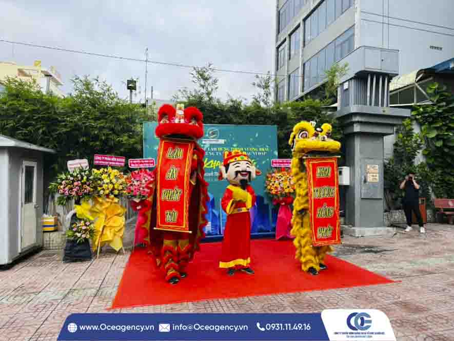 To-ch&uacute;c-su-kien-le-khai-truong ,dich-vụ-cho-thue-mua-lan-su-rong ,dich-vụ-cung-cap-tiec-teabreak