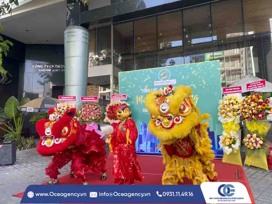 Tô-chúc-su-kien-khai-truong-cong-ty-bat-dong-san-hung-thinh-vượng-tai-quan-1-thanh-pho-ho-chi-minh , doan-lan-su- rong , cho-thue-backdrop
