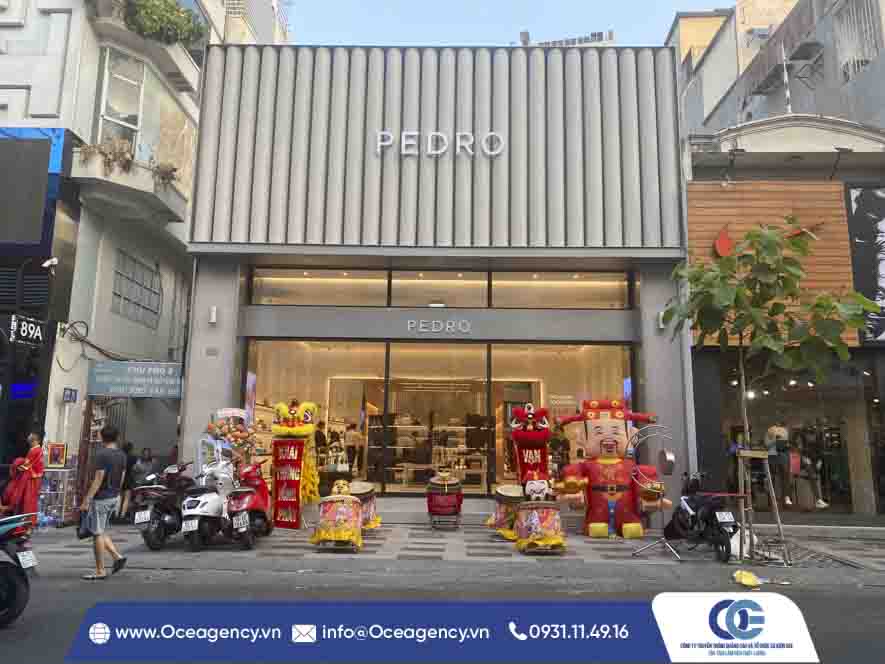 To-ch&uacute;c-su-kien-le-khai-truong , Cung-cap-dich-vu-mua-lan,dich-vụ-cho-thue-mua-lan-su-rong