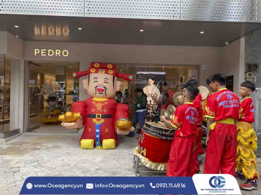 To-ch&uacute;c-su-kien-le-khai-truong , Cung-cap-dich-vu-mua-lan,dich-vụ-cho-thue-mua-lan-su-rong