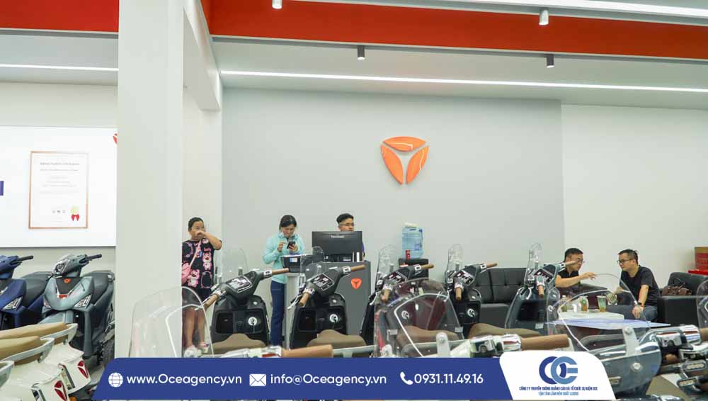 to-chuc-khai-truong-Yadea, cho-thue-ban-ghe,Cung-cap-dich-vu-mua-lan,cung-cap-cho-thue-pg-pb-mc