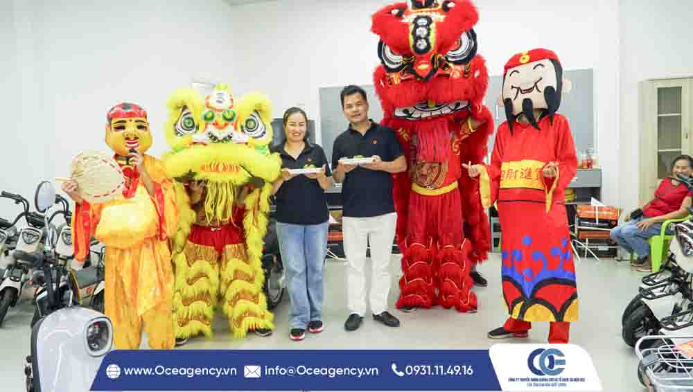to-chuc-khai-truong-Yadea, cho-thue-ban-ghe,Cung-cap-dich-vu-mua-lan,cung-cap-cho-thue-pg-pb-mc