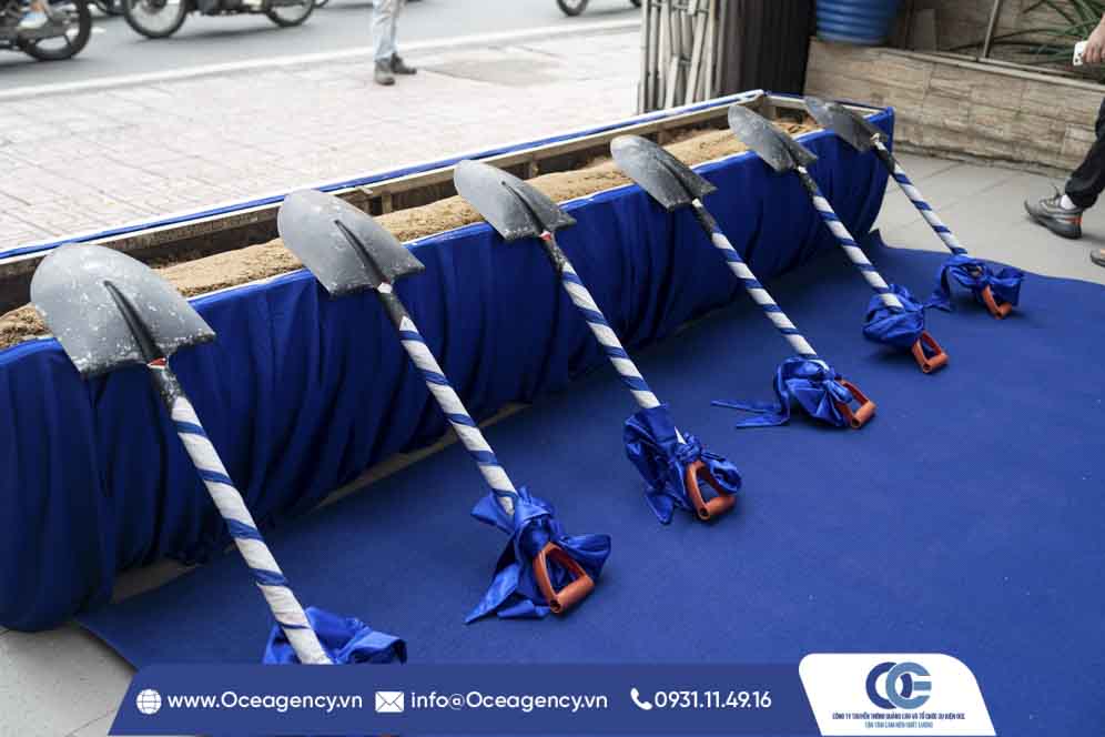 To-chuc-le-khoi-cong-dong-tho-chuyen-nghiep,cho-thue-san-khau-su-kien