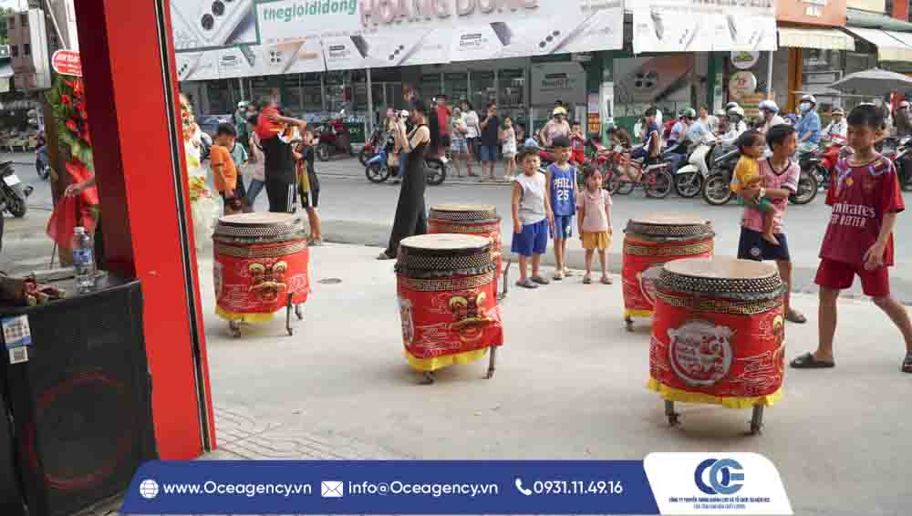 To-chuc-le-khoi-cong-dong-tho-chuyen-nghiep,cho-thue-san-khau-su-kien