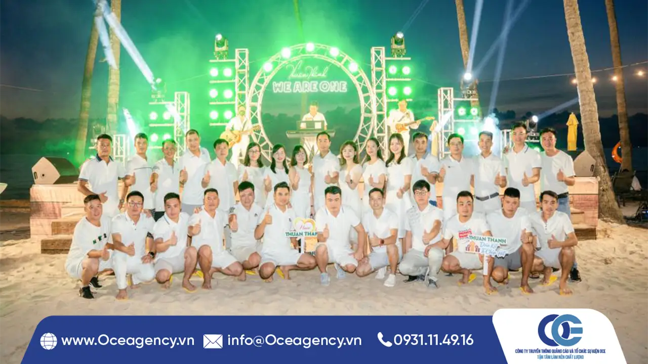 NHỮNG CHI TIẾT KHIẾN YEAR END PARTY TRỞ NÊN “MƯỢT”