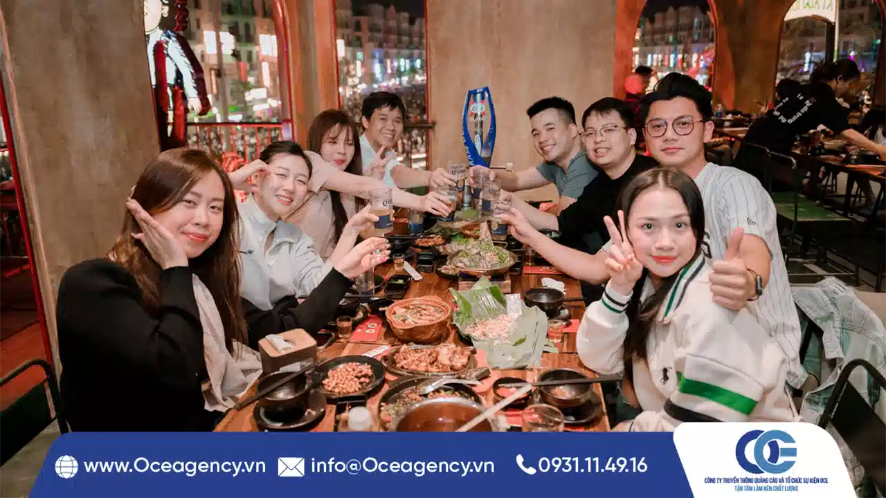 TIỆC TẤT NI&Ecirc;N QUY M&Ocirc; NHỎ DỄ TRIỂN KHAI