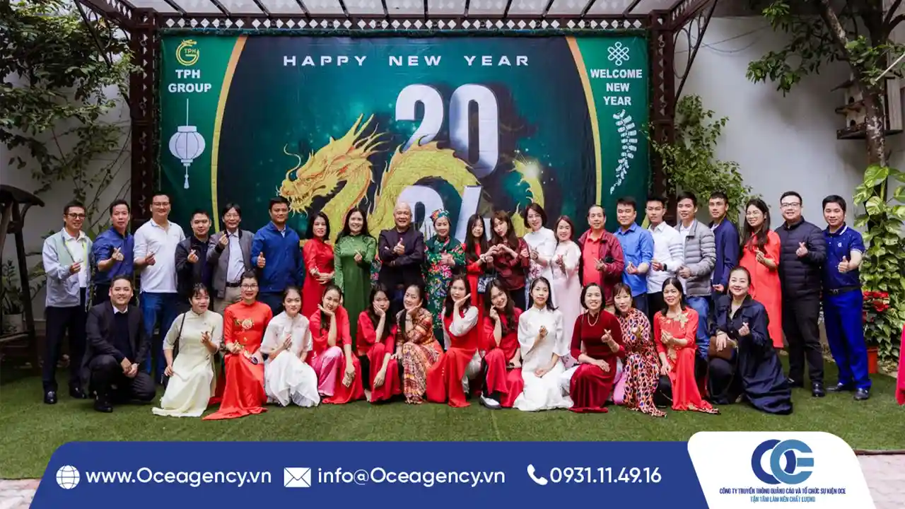 NHỮNG YẾU TỐ TẠO N&Ecirc;N TIỆC KHAI XU&Acirc;N CHUY&Ecirc;N NGHIỆP