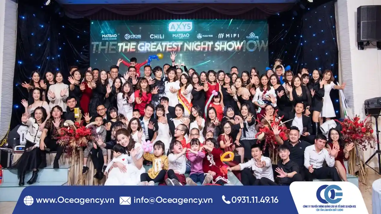 BACKDROP & DECOR TẤT NI&Ecirc;N THEO TREND THIẾT KẾ 2026