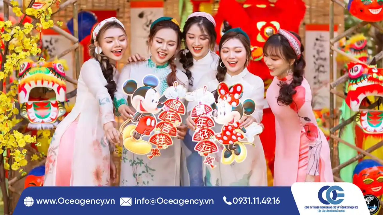 BACKDROP & DECOR TẤT NI&Ecirc;N THEO TREND THIẾT KẾ 2026