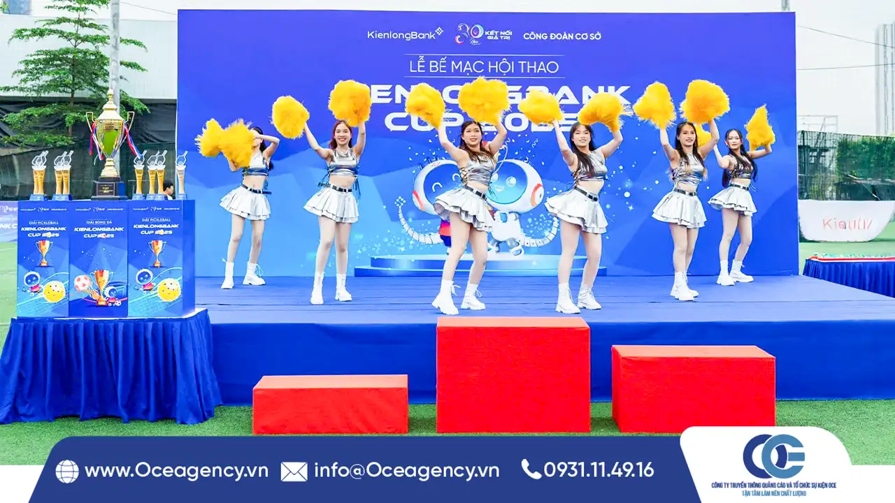 DỊCH VỤ CHO THUÊ BỤC TRAO GIẢI