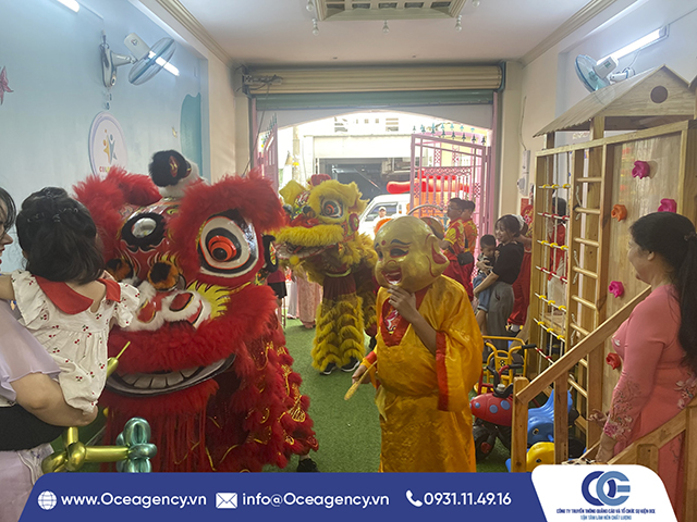 CHO THUÊ MÚA LÂN KHAI TRƯƠNG SẮC MÀU TRẺ THƠ