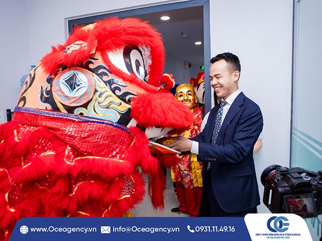 to-chuc-su-kien-khai-truong-avt-group-hcm