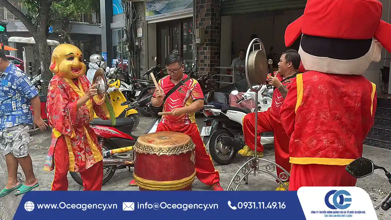 CHO THUÊ MÚA LÂN KHAI TRƯƠNG MBV QUẬN 4