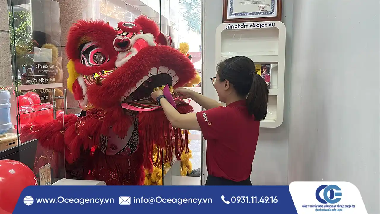 Cho thuê múa lân khai trương chi nhánh MBV Quận 1
