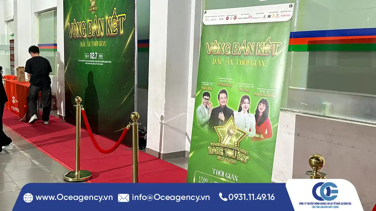 DỊCH VỤ THI CÔNG SÂN KHẤU & BACKDROP FPT POLYTECHNIC