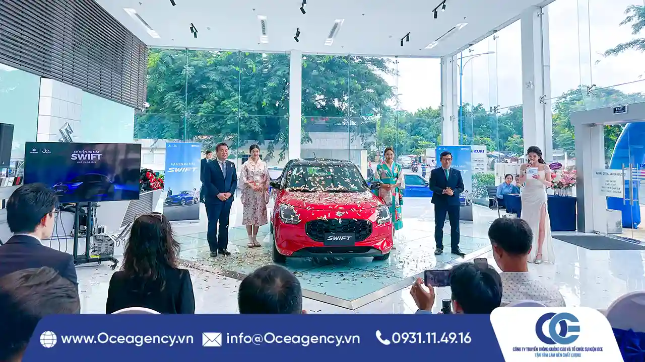 TỔ CHỨC LỄ RA MẮT XE SUZUKI SWIFT ROYAL AUTO JAPAN
