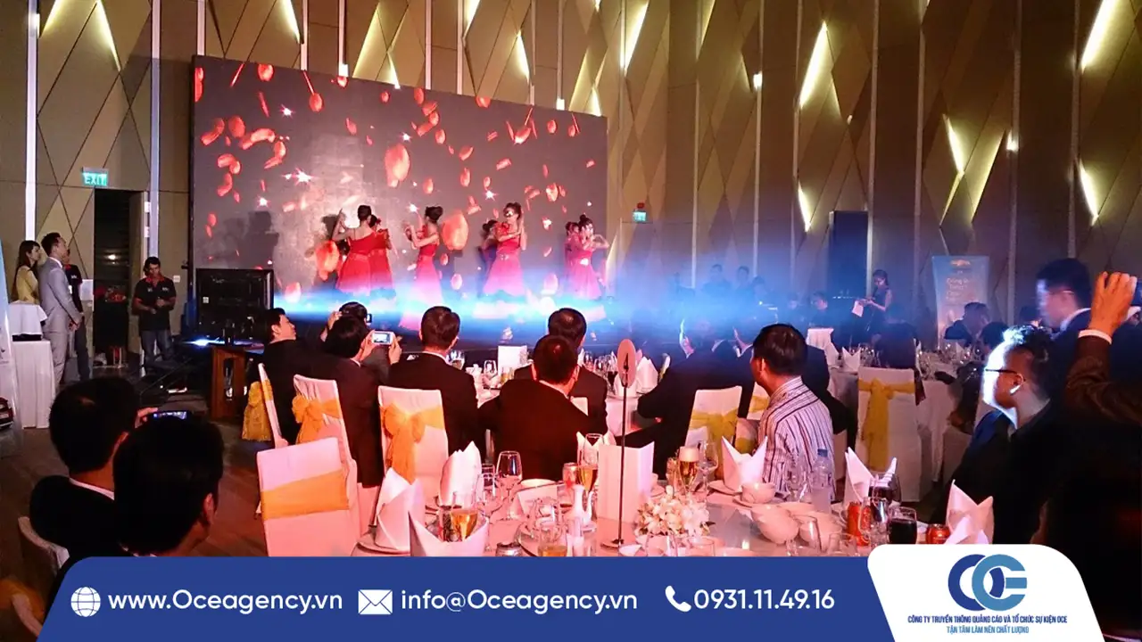 CÁCH LỰA CHỌN MC, CA SĨ VÀ VŨ ĐOÀN CHO GALA DINNER