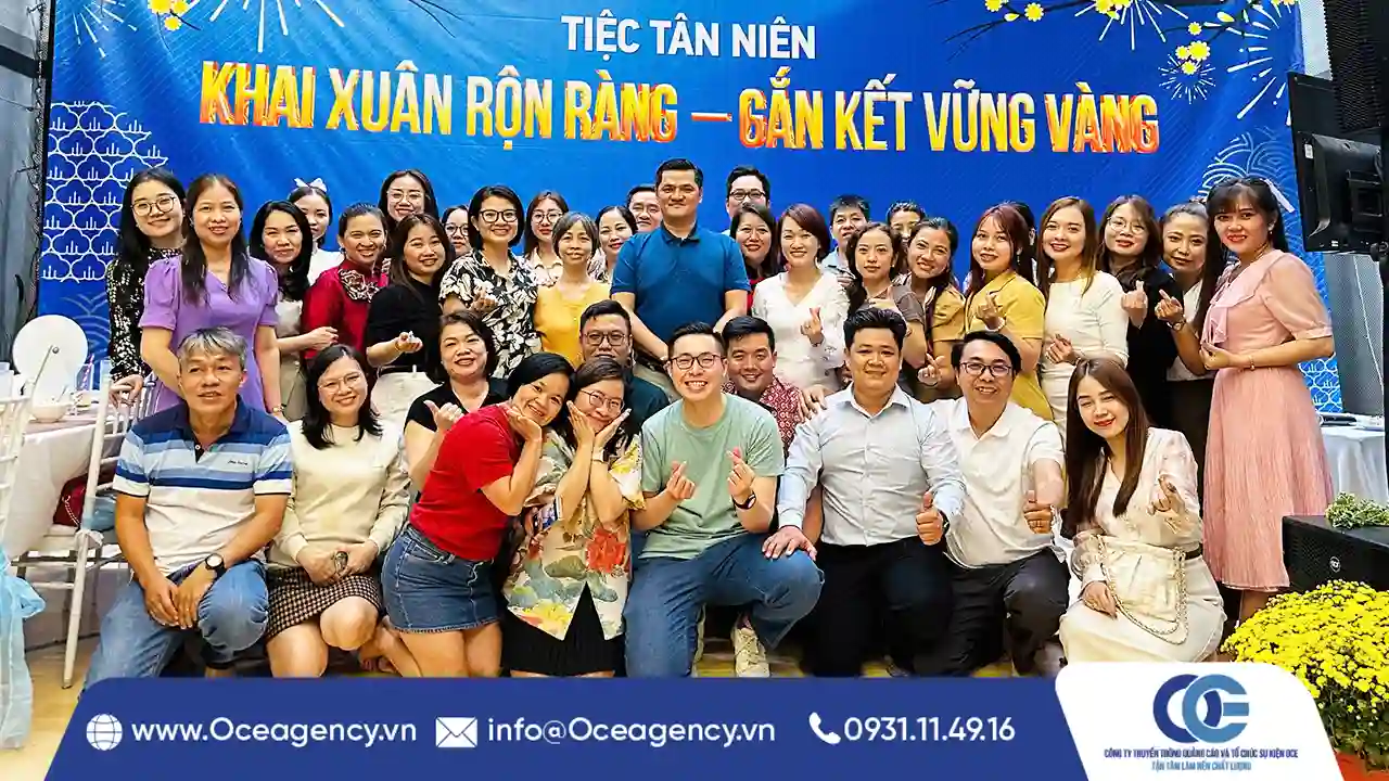 TIỆC KHAI XU&Acirc;N & TIỆC T&Acirc;N NI&Ecirc;N KH&Aacute;C NHAU Ở ĐIỂM G&Igrave;?