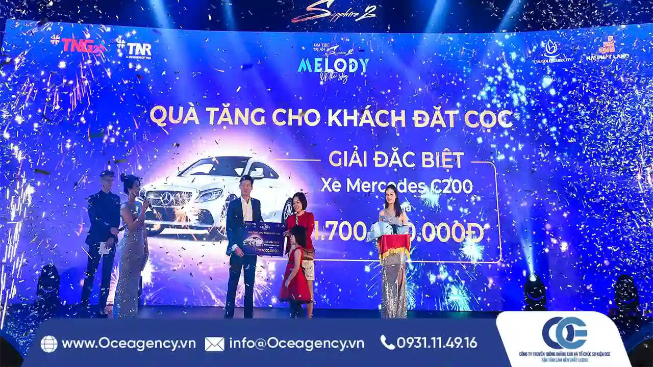 THỜI ĐIỂM PH&Ugrave; HỢP ĐỂ TRI &Acirc;N KH&Aacute;CH H&Agrave;NG