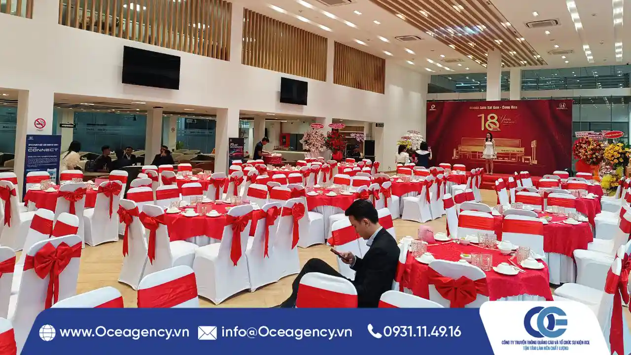 DỊCH VỤ CHO THU&Ecirc; B&Agrave;N GHẾ TỔ CHỨC HỘI NGHỊ &ndash; HỘI THẢO