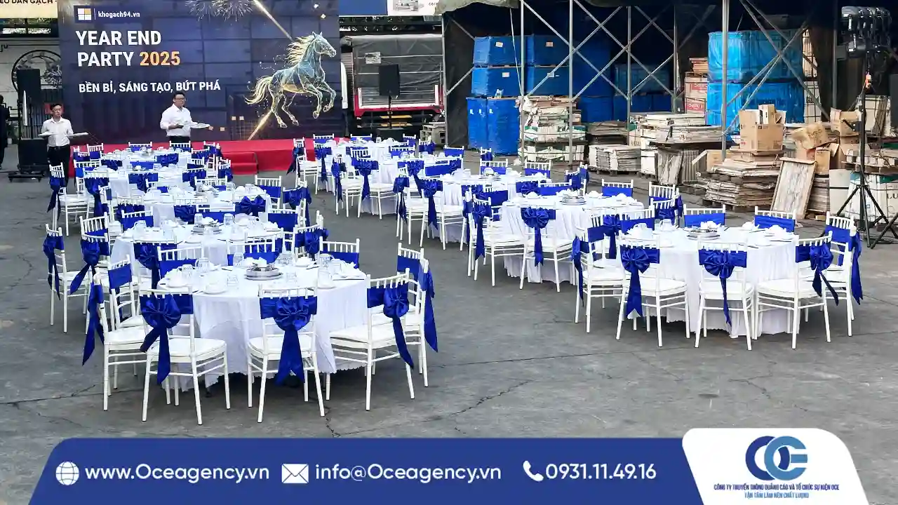 SETUP B&Agrave;N GHẾ CHUY&Ecirc;N NGHIỆP CHO EVENT DOANH NGHIỆP