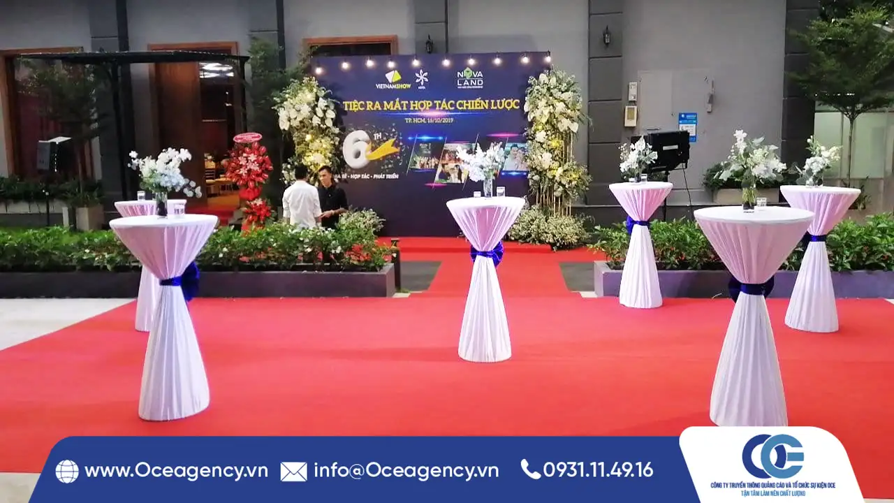 TOP 10 MẪU B&Agrave;N COCKTAIL/B&Agrave;N BAR CHO TIỆC NGO&Agrave;I TRỜI 2026