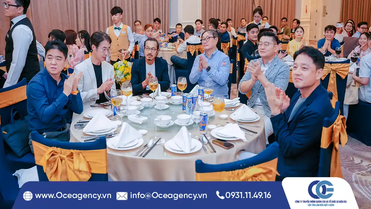 THUÊ BÀN TRÒN BANQUET TIÊU CHUẨN 5 SAO TP.HCM