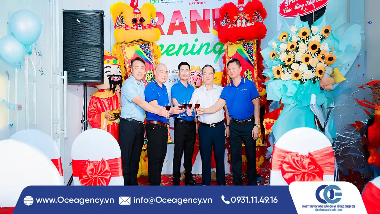 TỔ CHỨC KHAI TRƯƠNG CÔNG TY T&T KITCHEN VÀ SPELIER TẠI HCM