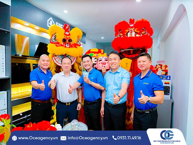 TỔ CHỨC KHAI TRƯƠNG CÔNG TY T&T KITCHEN VÀ SPELIER TẠI HCM