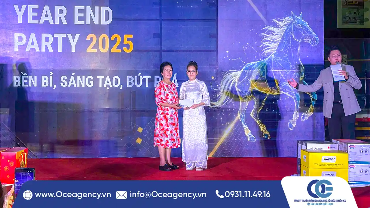 TỔ CHỨC YEAR END PARTY CÔNG TY CƠN MƯA NHỎ TP.HCM