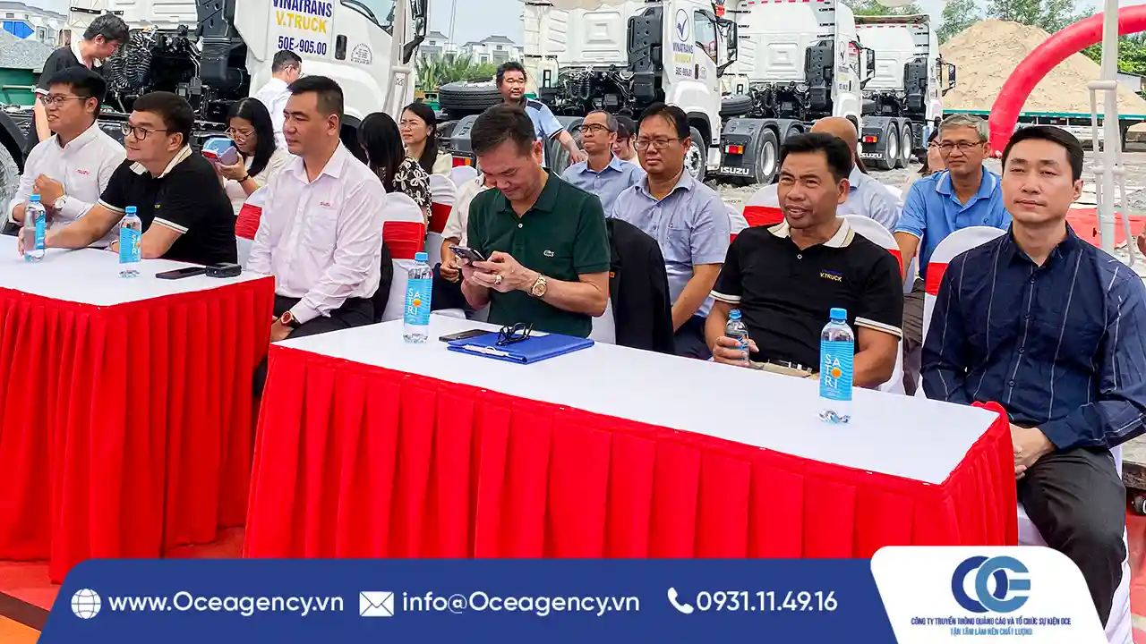 TỔ CHỨC SỰ KIỆN LỄ BÀN GIAO XE ISUZU ĐẠI THỊNH