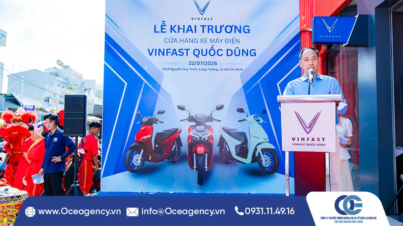 Cho thu&ecirc; bục ph&aacute;t biểu sự kiện khai trương