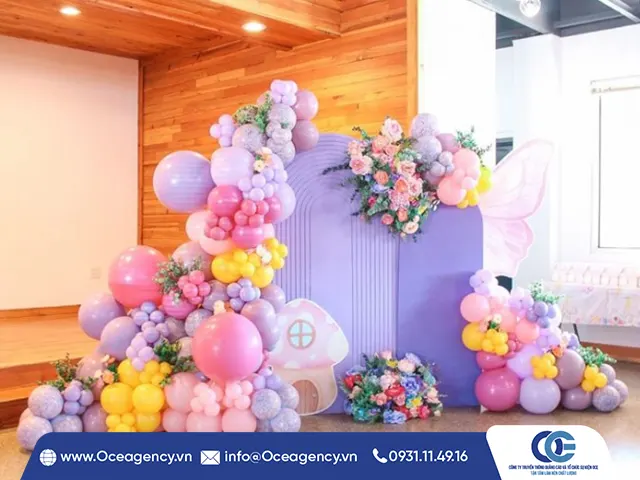 6 ý tưởng trang trí backdrop bong bóng ngày tổng kết của bé