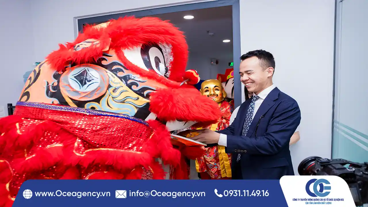 to-chuc-su-kien-le-khai-truong