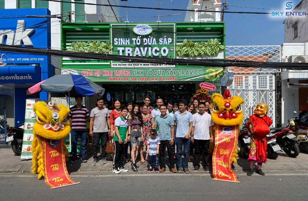CUNG CẤP ĐOÀN LÂN SƯ RỒNG KHAI TRƯƠNG SINH TỐ DỪA SÁP TRAVICO