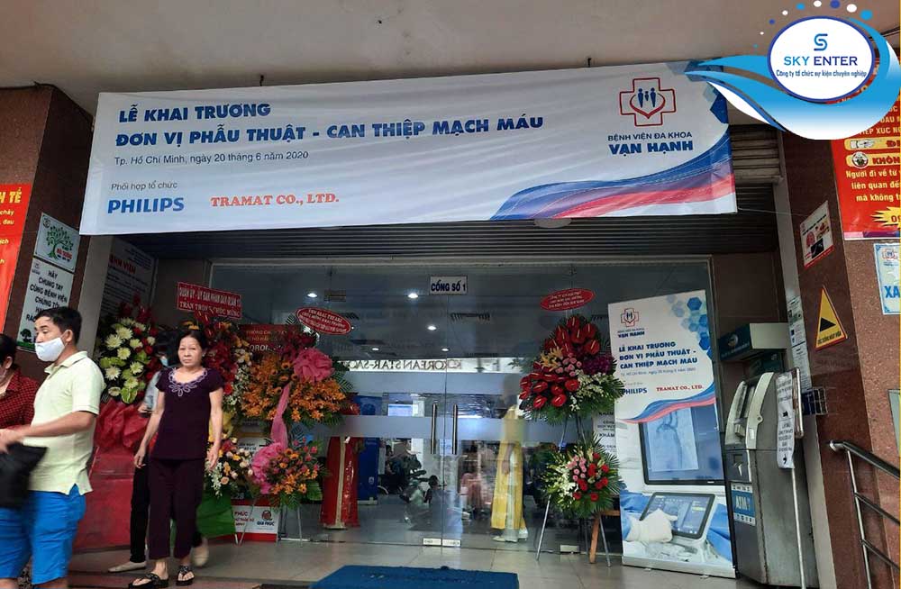 TỔ CHỨC SỰ KIỆN KHAI TRƯƠNG ĐƠN VỊ PHẨU THUẬT CAN THIỆP MẠCH MÁU