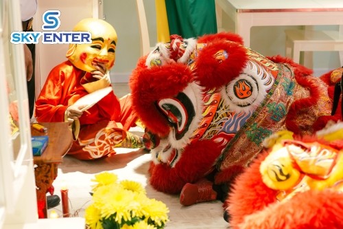 cung-cap-doan-lan-su-rong-khai-truong-noi-that-q-u