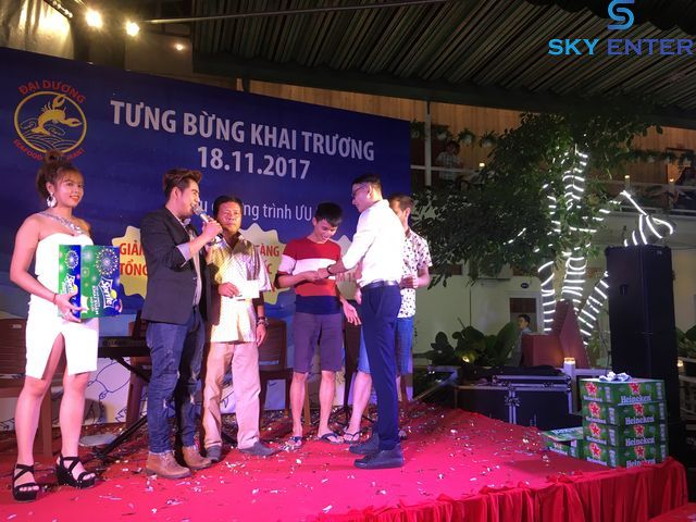 to-chuc-khai-truong-nha-hang-dai-duong-binh-tan