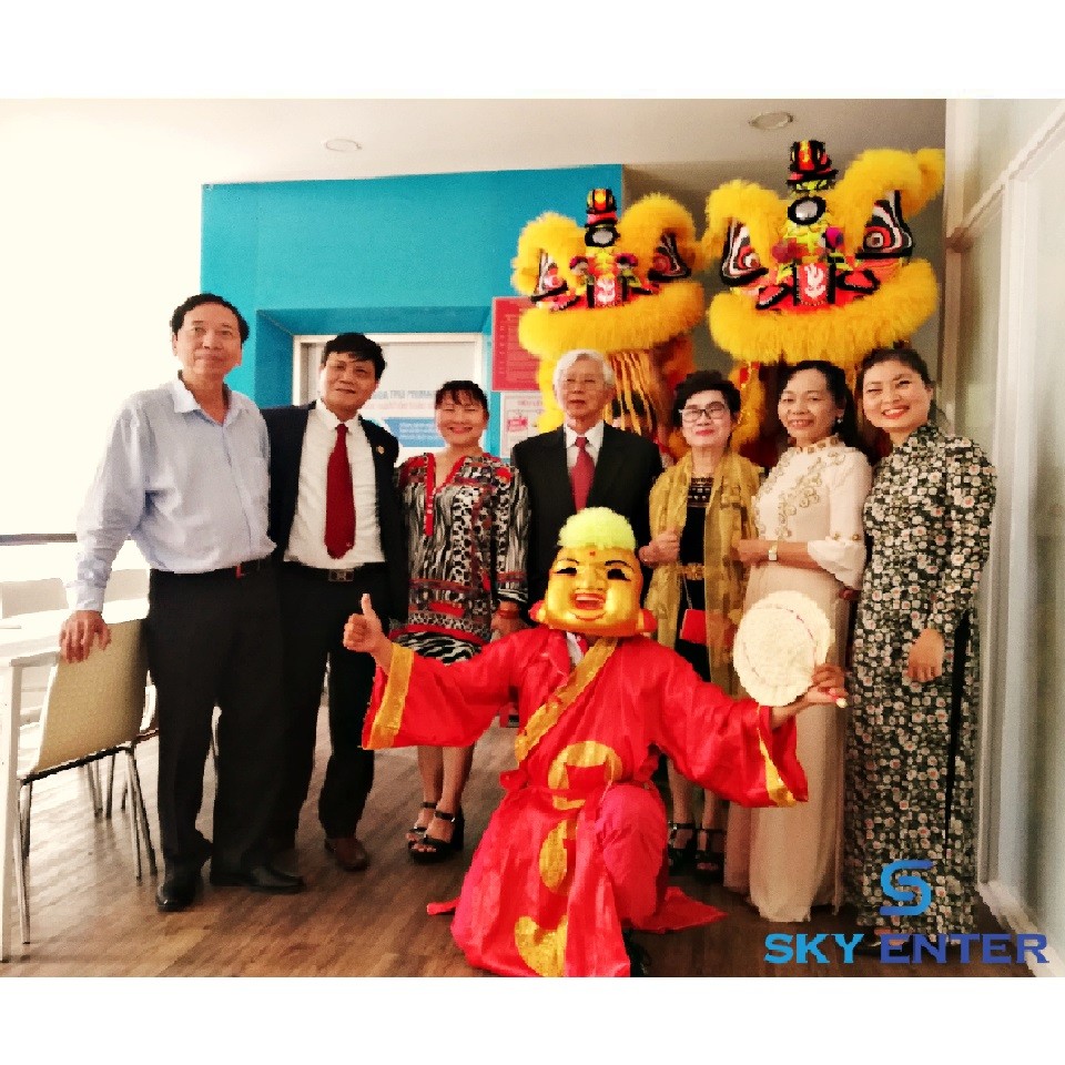 Cho Thuê Lân Sư Rồng Khai Trương Phòng Khám Phương Nam