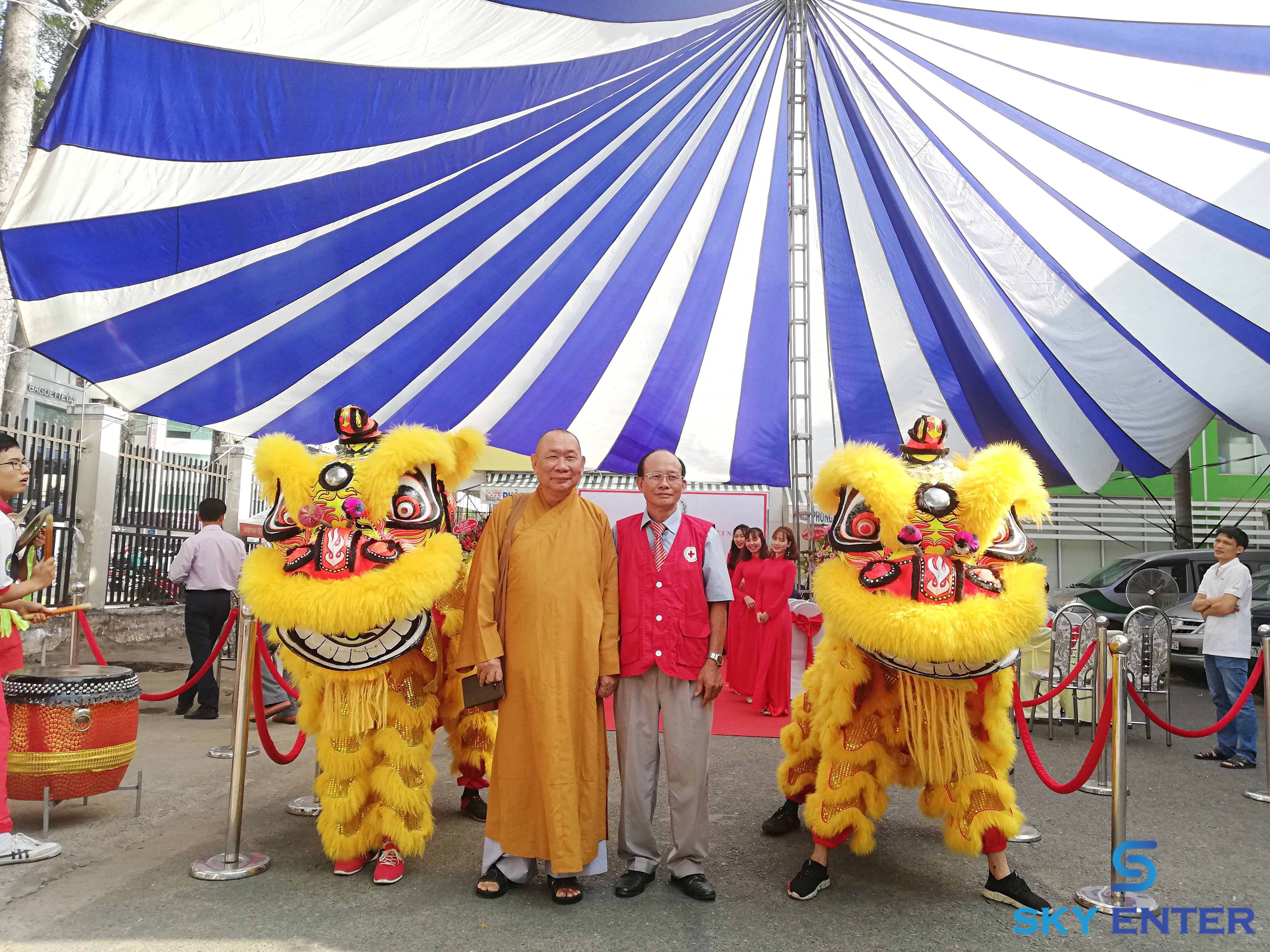 cho-thue-doan-lan-su-rong-phong-kham-phuong-nam-01