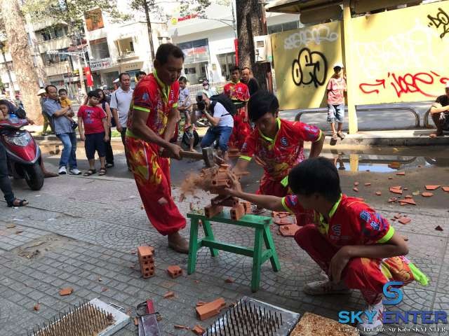Cung Cấp Cho Thu&ecirc; Xiếc Khai Trương Kungfu Tea