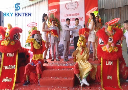 cung-cap-doan-lan-su-rong-khai-truong-auto-stars-05